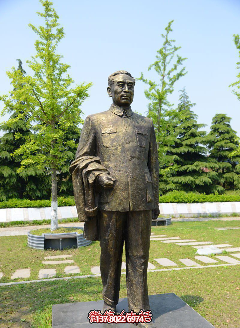 紀(jì)念周恩來(lái)偉人雕塑，緬懷歷史，見證輝煌